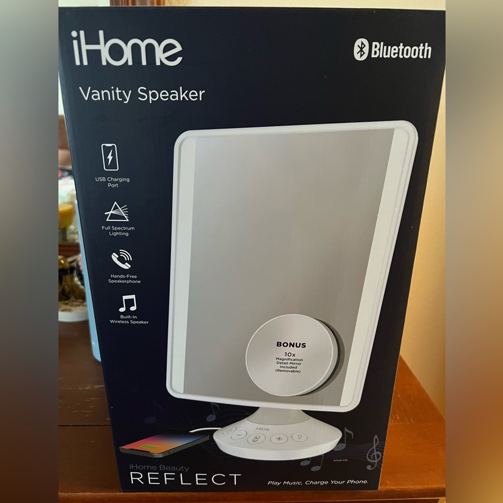 Vanity mirror with Bluetooth speaker